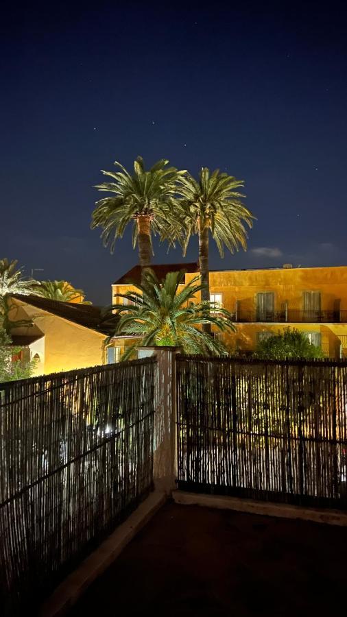 La Bastide Du Port - Hotel De Charme Saint-Tropez Exteriör bild
